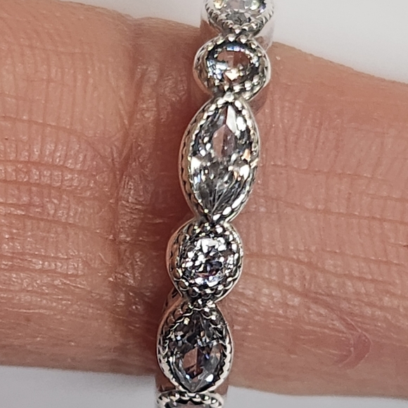 Pandora Ring Clear Czs - Picture 6 of 9
